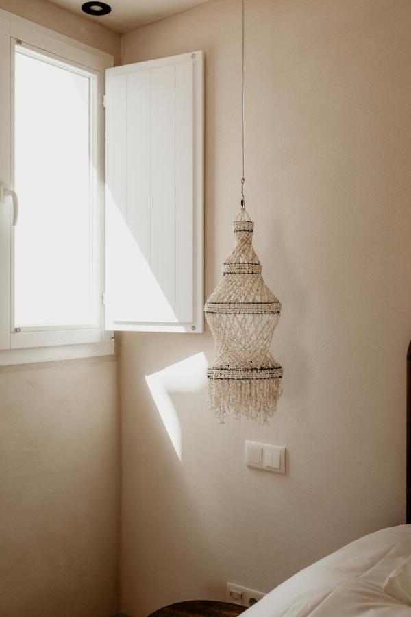 Casa Dos Mercados Bed & Breakfast *